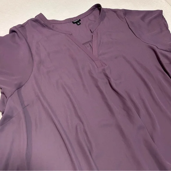 Torrid Georgette Short Sleeve Blouse‎ Purple Vintage Violet Size 6 Plus Size - Picture 3 of 5